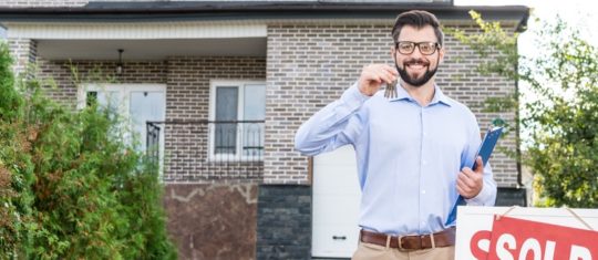 Buy the house or the apartment
